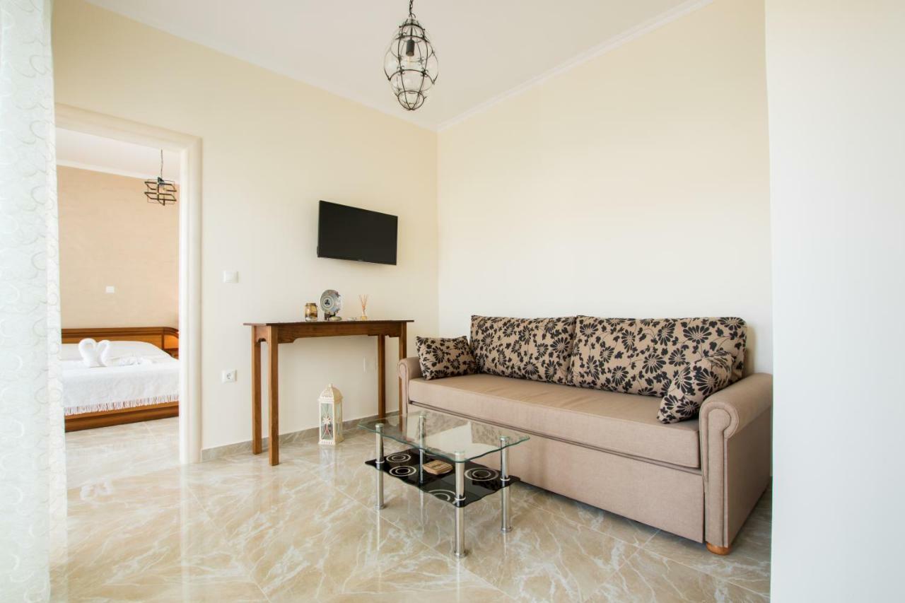 Ferienwohnung Casa Jokaste Karpathos Exterior foto